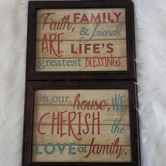 Set of 4 Love, Faith, and Family prints - Picture 5 of 9